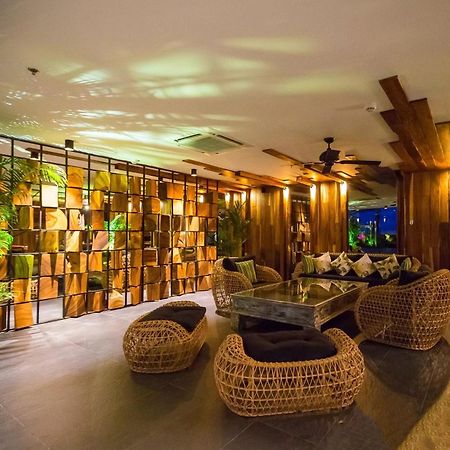 Luxurious Beachfront Pattaya Extérieur photo