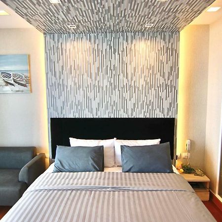 Luxurious Beachfront Pattaya Extérieur photo
