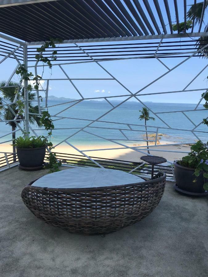 Luxurious Beachfront Pattaya Extérieur photo